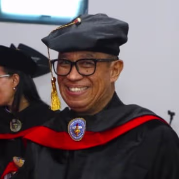 Dr. Leopold Baginda, S.Pd., M.Th.